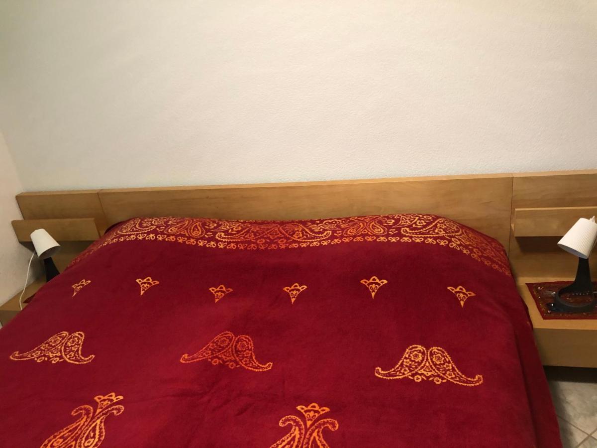 Mona'S Sleep & Go Bed & Breakfast Buren  Luaran gambar