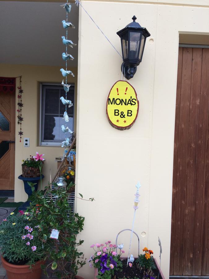 Mona'S Sleep & Go Bed & Breakfast Buren  Luaran gambar